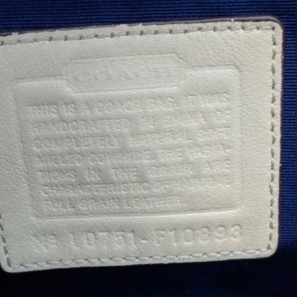 Coach Chelsea F10893 Pebbled Leather shoulder bag